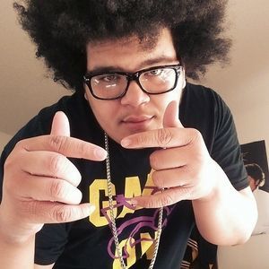 Meet your Posher, Titus